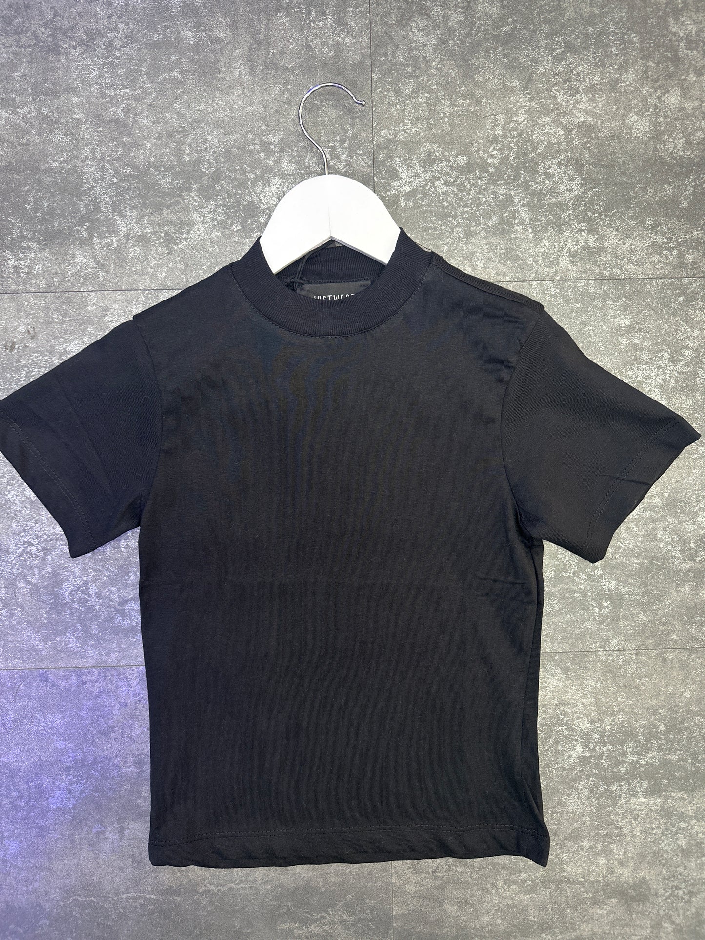T-SHIRT MEZZO COLLO